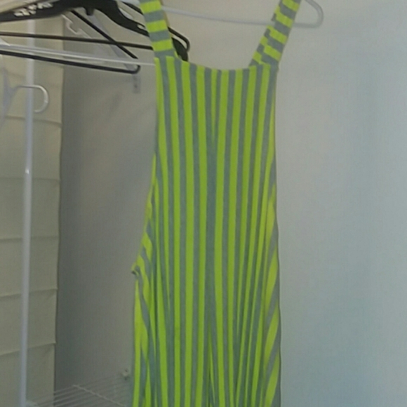 Romper - Picture 4 of 4